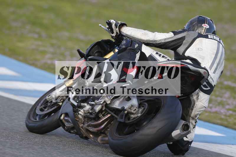 Archiv-2025/01 24.-27.01.2025 Moto Center Thun Jerez/blau-blue/backside